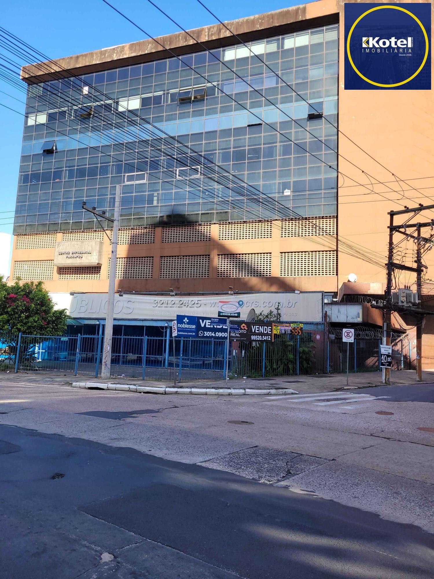 🏙️ Loja térrea para locação na Avenida Farrapos com vaga de estacionamento!